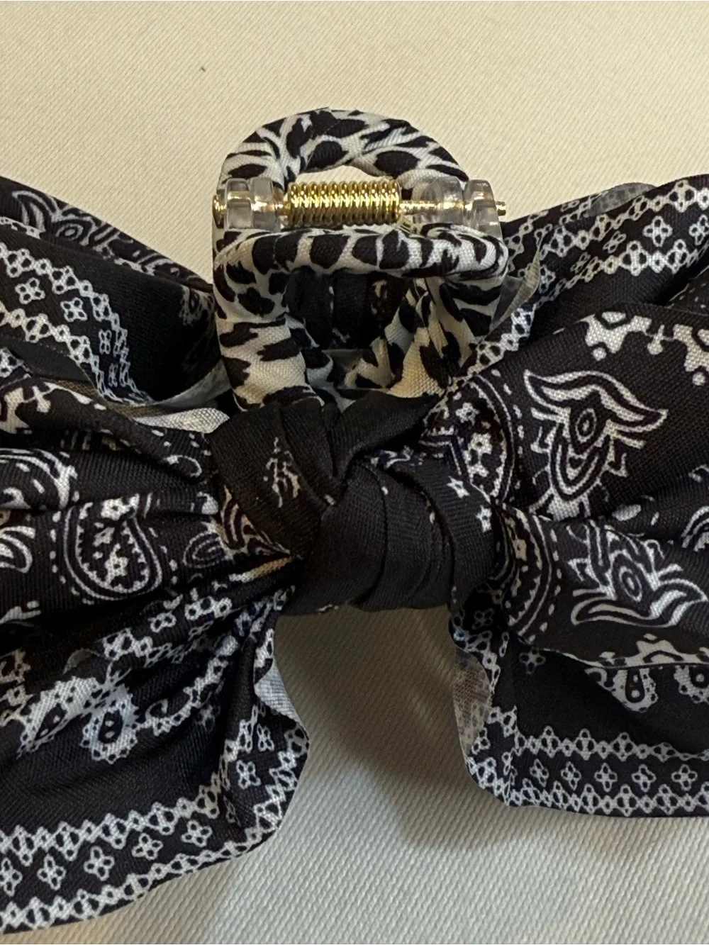 Black White Bandana Paisley Fabric Bow Claw Clip Hair Accessory Boho Y2K NWOT